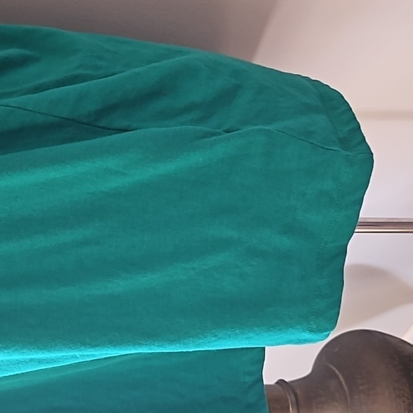 Old Navy Jade Green Soft Washed V-neck Short Sleeve Tee - Picture 5 of 7